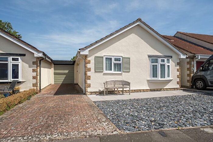 2 Bedroom Detached Bungalow For Sale In Alnwick, Toothill, Swindon, SN5