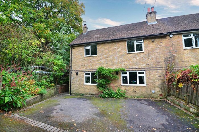 3 Bedroom Semi-detached House For Sale In Hollow Lane, Dormansland, West Sussex, RH19