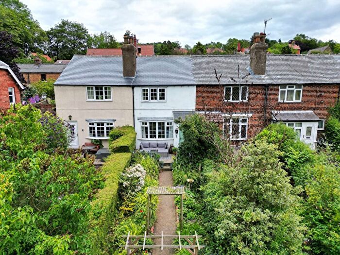 3 Bedroom Cottage For Sale In Office Row, Grosmont, YO22