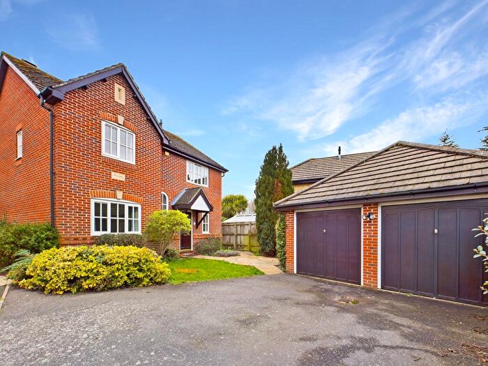 4 Bedroom Detached House For Sale In Surrey, KT16