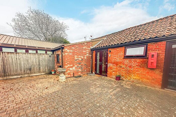 1 Bedroom Barn Conversion To Rent In West Winch, PE33