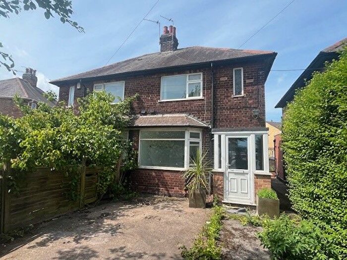 2 Bedroom Semi-Detached House To Rent In Beacon Road, Nottingham, NG9