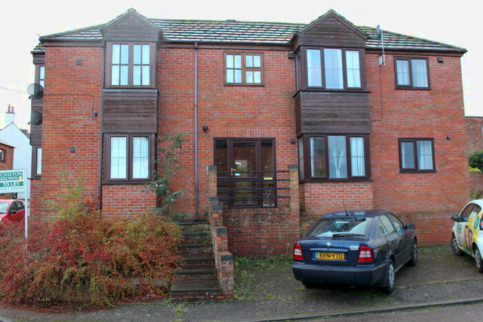 1 Bedroom Apartment To Rent In St Lawrence Court, Long Buckby, Northants, NN6