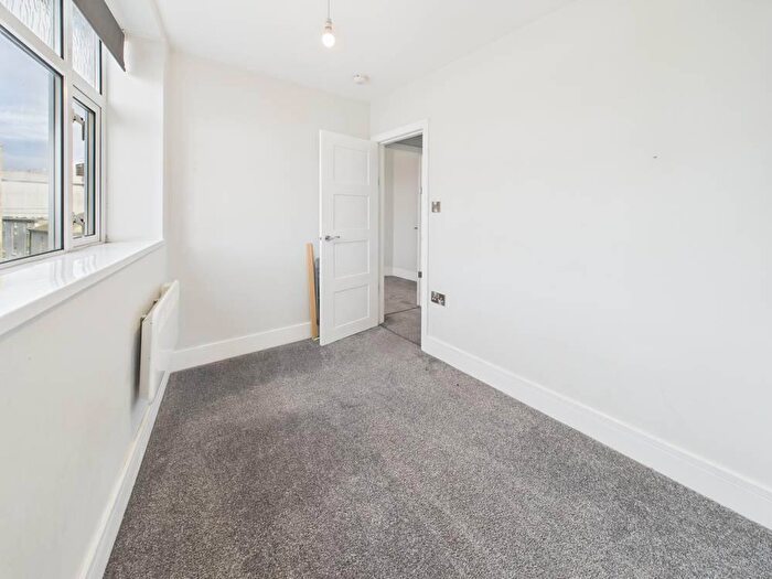 2 Bedroom Flat To Rent In Crescent West, Cleveleys., FY5