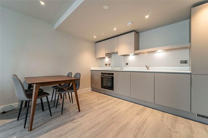 1 Bedroom Apartment To Rent In St Martins Place, Broad Street, Birmingham, West Midlands, B15