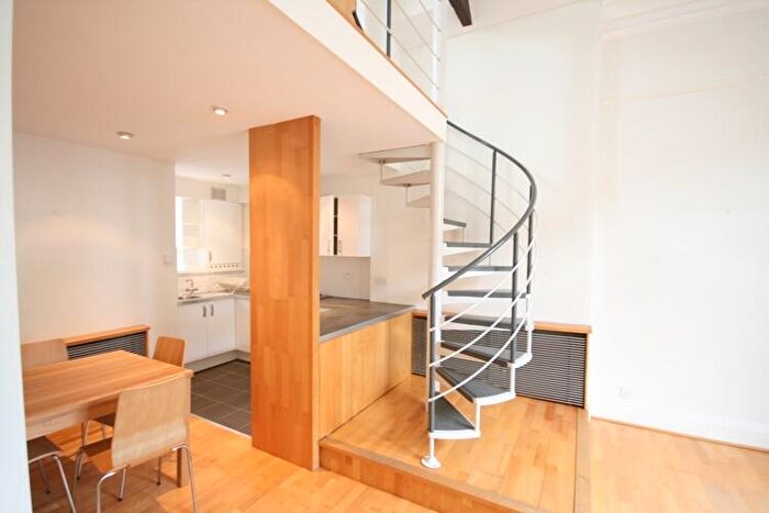 1 Bedroom Flat To Rent In Regents Park Road, Primrose Hill, NW1