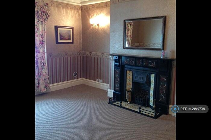 2 Bedroom Flat To Rent In Market St, Abergele, LL22