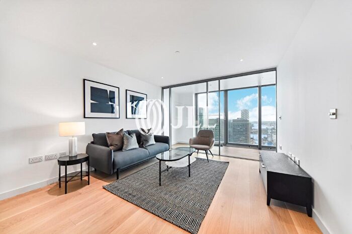 1 Bedroom Flat To Rent In Landmark Pinnacle, London, E14