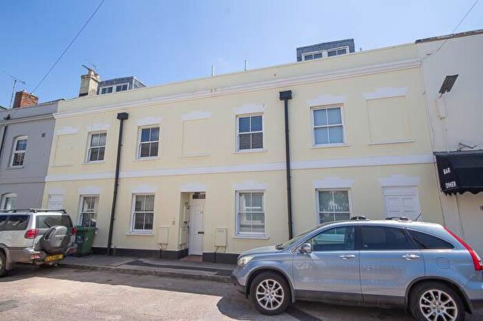 2 Bedroom Apartment To Rent In Bennington Street, Cheltenham, GL50