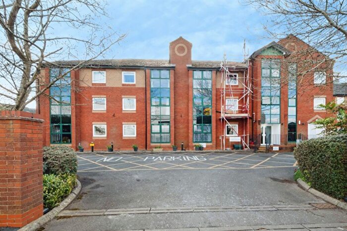 1 Bedroom Apartment For Sale In Spiceball Park Road, Banbury, OX16