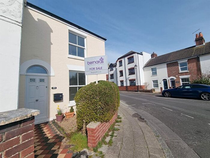 3 Bedroom End Of Terrace House For Sale In Village Road, Alverstoke Village, Gosport, PO12