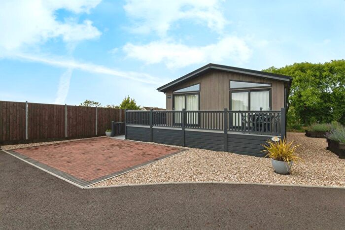 3 Bedroom Lodge For Sale In Sidmouth Road, Rousdon, Lyme Regis, DT7