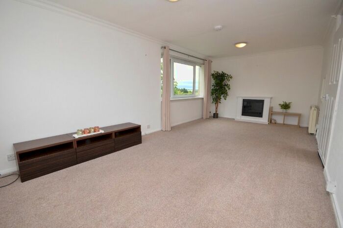 2 Bedroom Flat To Rent In Pembroke, Calderwood, East Kilbride, South Lanarkshire, G74