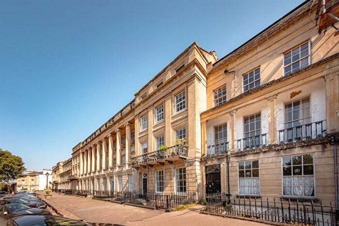2 Bedroom Flat For Sale In Vyvyan Terrace, Bristol, BS8