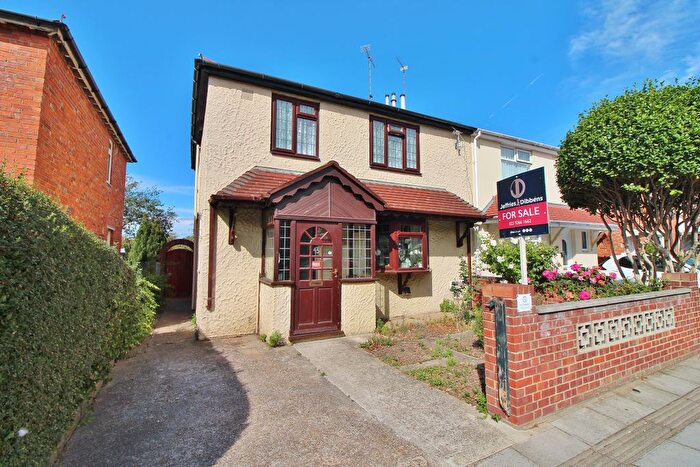 3 Bedroom Semi-Detached House For Sale In Hayling Avenue, Baffins, PO3