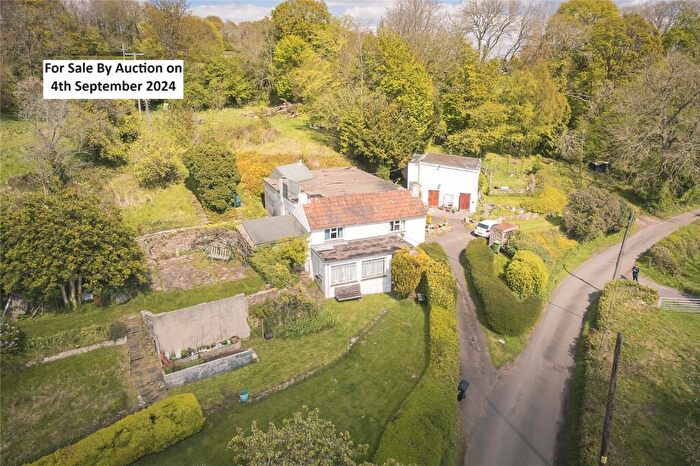 4 Bedroom Detached House For Sale In Leys Hill, Walford, Ross-on-Wye, Herefordshire, HR9