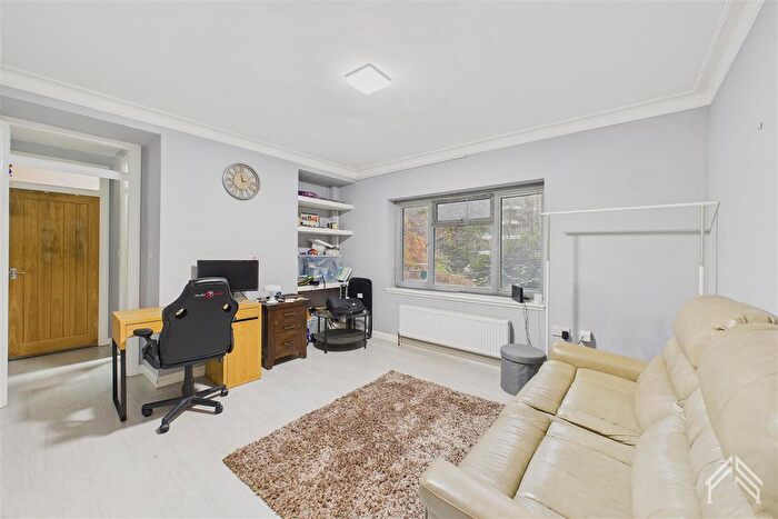 1 Bedroom Flat To Rent In North End Road, Wembley Park, HA9