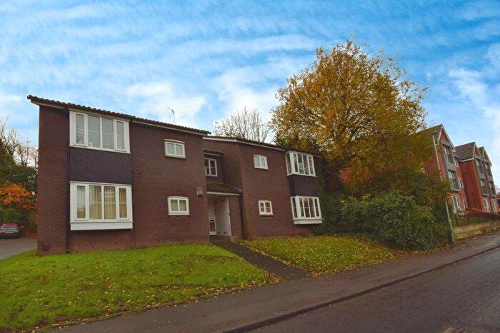 1 Bedroom Flat To Rent In The Dell, Rock Ferry, CH42
