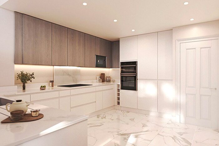 2 Bedroom Flat For Sale In , St James Park, Locksway Road, Southsea, PO4