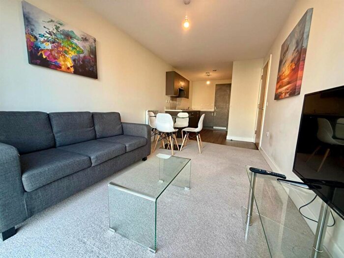 1 Bedroom House To Rent In Worrall Street, Salford, M5