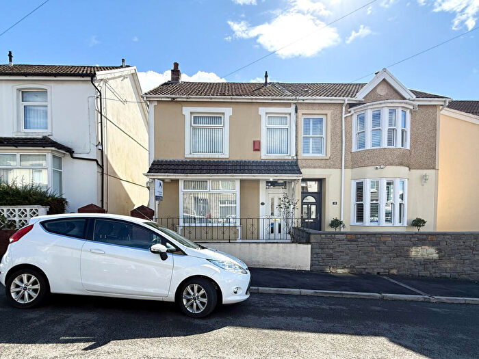 3 Bedroom Semi-Detached House For Sale In Argyle Street, Abercynon, Mountain Ash, CF45