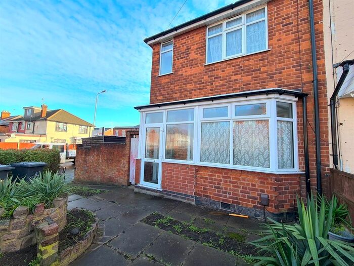 2 Bedroom Semi-Detached House To Rent In Checketts Close, Belgrave, Leicester LE4