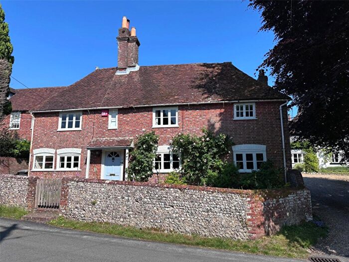 5 Bedroom Detached House To Rent In Meonstoke, Southampton, Hampshire, SO32