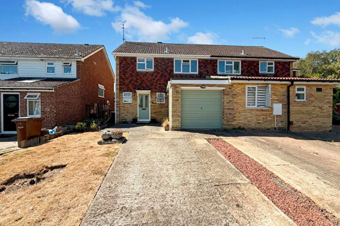 3 Bedroom Semi-Detached House For Sale In Chilton Court, Rainham, Gillingham, ME8