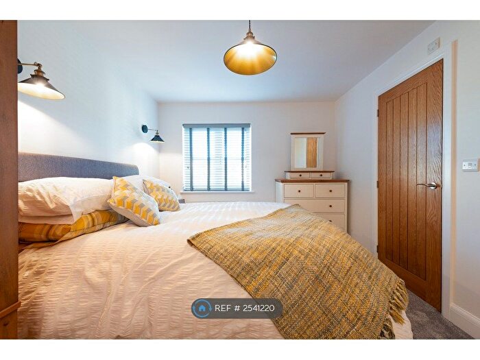 1 Bedroom Maisonette To Rent In Tempus Court, Cambridge, CB24