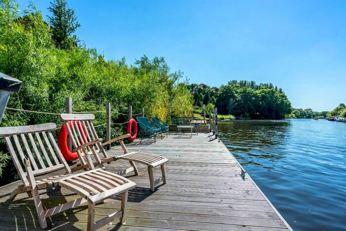 4 Bedroom Detached House For Sale In Ferry Farm Close, Naburn, York, YO19