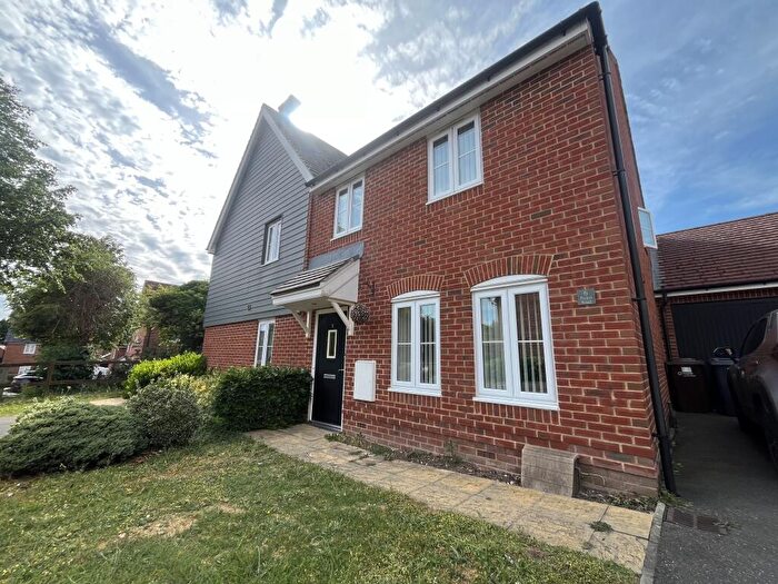 3 Bedroom Semi-Detached House To Rent In Picket Road, Hampshire, SP11