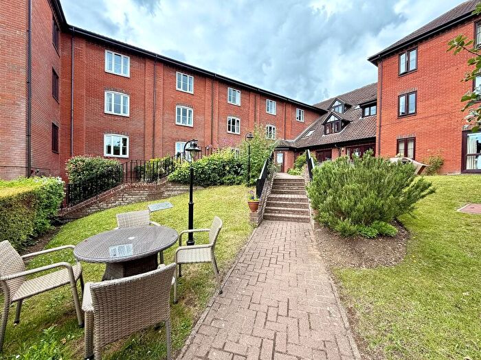1 Bedroom Apartment For Sale In Suffolk Place, Woodbridge, IP12