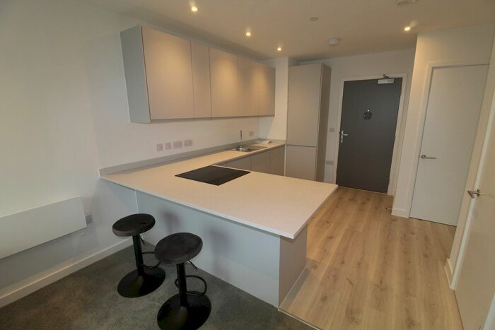 1 Bedroom Flat To Rent In Trafford, Wharf End, Trafford Park, M17
