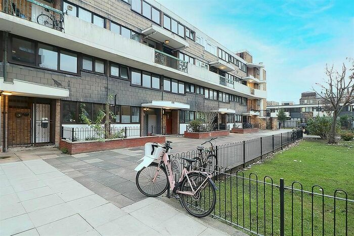 4 Bedroom Flat To Rent In Hare Walk, London N1