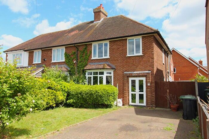 3 Bedroom Semi-Detached House For Sale In Northcroft, Sandy, SG19