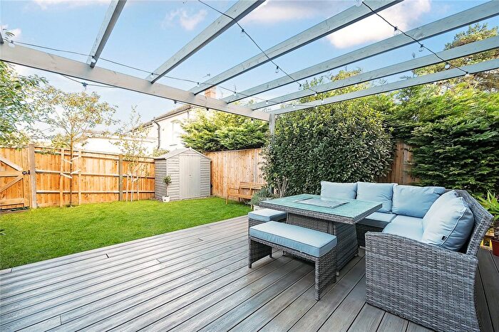 3 Bedroom End Of Terrace House For Sale In Hilda Vale Road, Orpington, BR6