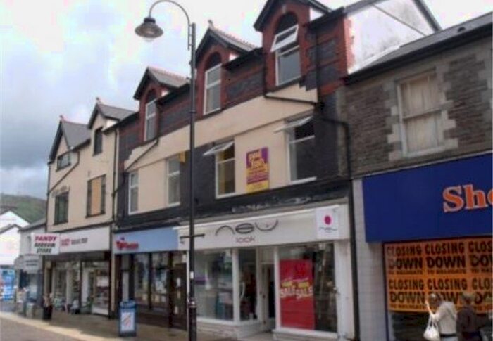 1 Bedroom Flat To Rent In Dunraven Street, Tonypandy, Rhondda Cynon Taff. CF40