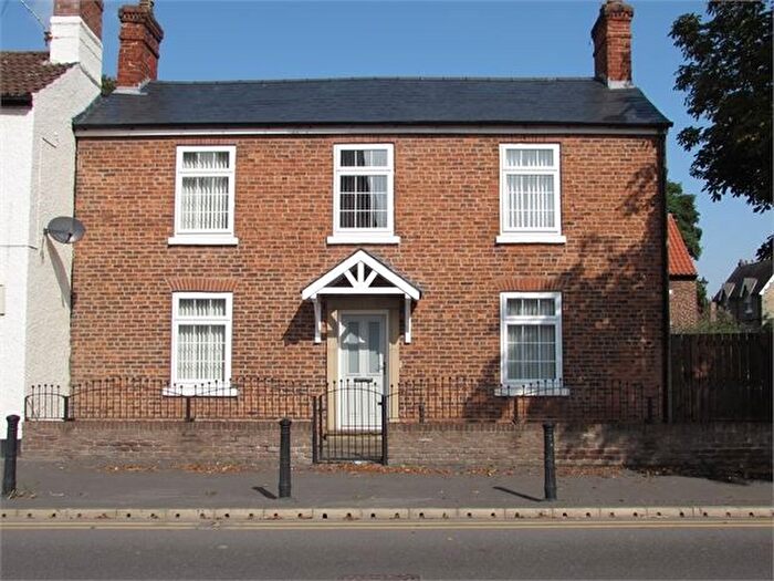 3 Bedroom Semi-Detached House To Rent In High Street, Hatfield, Doncaster, DN7