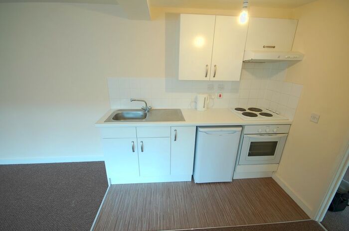 2 Bedroom Flat To Rent In Old Market Street, Thetford, Norfolk, IP24