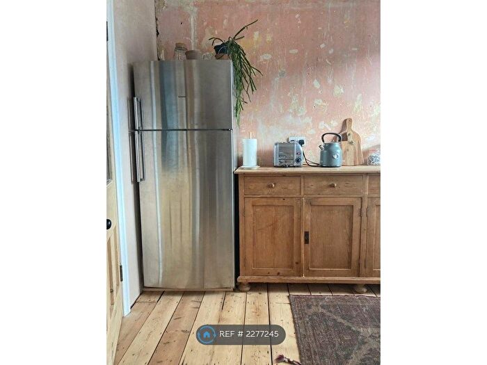 2 Bedroom Flat To Rent In Athelstan Road, Margate, CT9