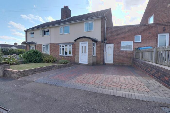 3 Bedroom Semi-Detached House For Sale In Deansfield Close, Brewood, Stafford, ST19