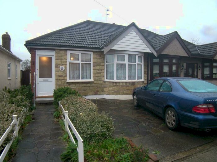 2 Bedroom Semi-Detached Bungalow To Rent In Central Drive, Hornchurch, RM12