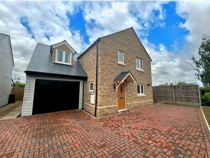 3 Bedroom Detached House To Rent In Scotland End, Chippenham, Cambridgeshire, CB7