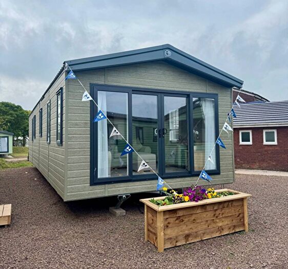 2 Bedroom Lodge For Sale In Eyemouth Road, Coldingham, Eyemouth, TD14