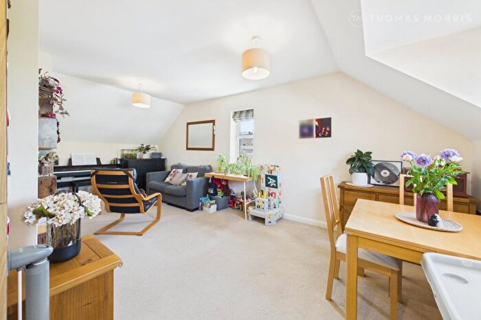 2 Bedroom Apartment For Sale In Tan Yard, St. Neots, Cambridgeshire, PE19