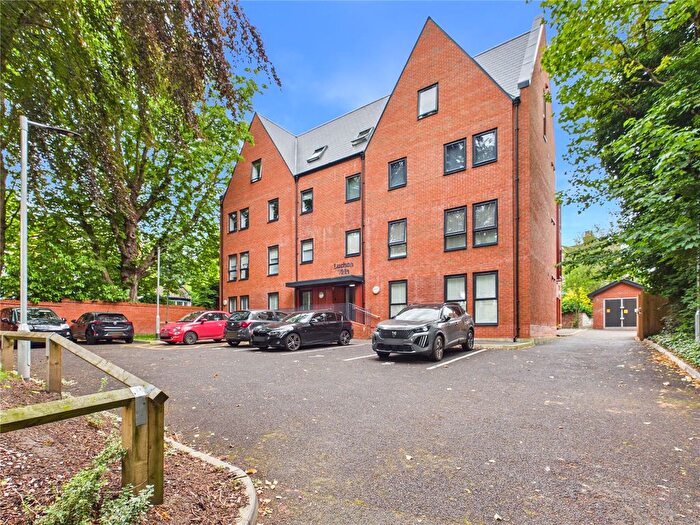 1 Bedroom Flat For Sale In Alexandra Drive, Liverpool, Merseyside, L17