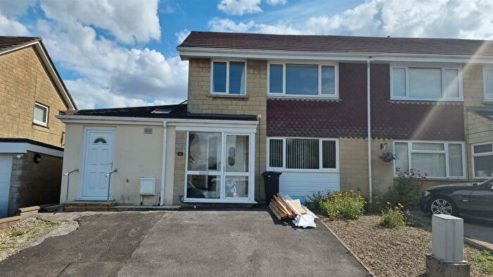 5 Bedroom House To Rent In Canons Close, Bath, BA2