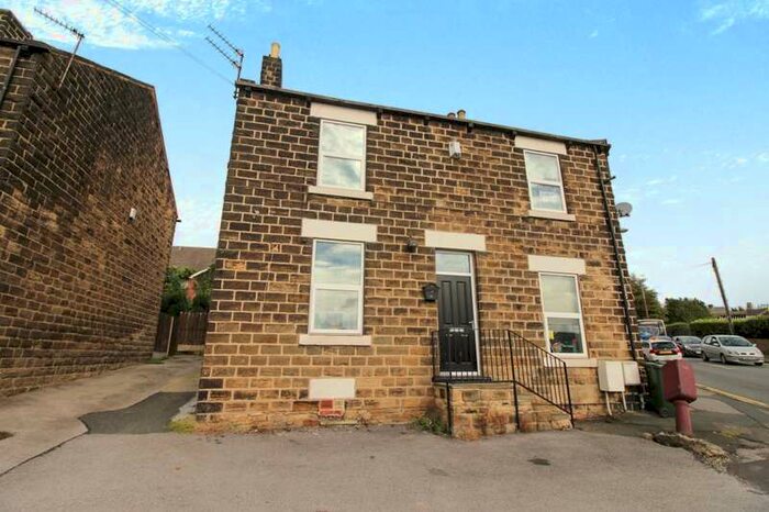 2 Bedroom Apartment To Rent In Burton Road, Barnsley, South Yorkshire, S71