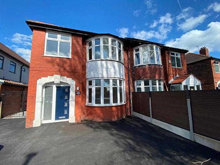 3 Bedroom Semi-Detached House To Rent In Barlow Moor Road, Manchester, M21
