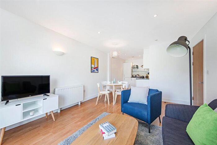 1 Bedroom Flat To Rent In Seward Street, Clerkenwell, EC1V